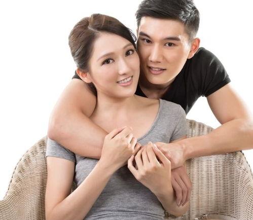 周末夫妻在线观看中文,云端共度温馨时光  第1张