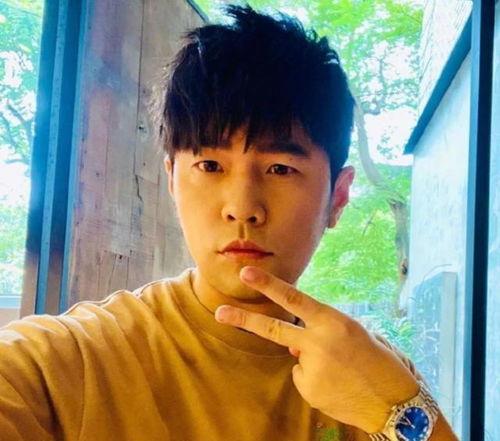 吃瓜娱乐圈周杰伦是谁,瓜田里的音乐王者  第1张