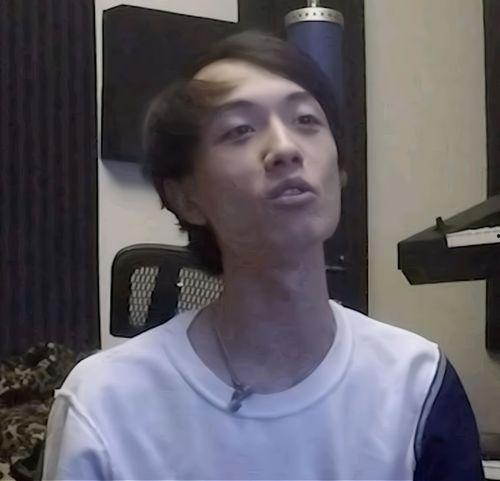 灿烈女朋友爆料视频,甜蜜视频引网友热议  第3张