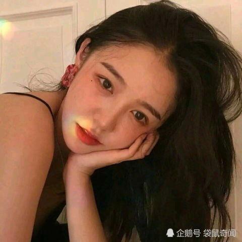 网红吃瓜搞笑头像女生版