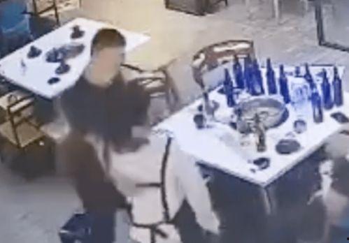 爆料火锅老板娘视频在线观看,视频揭秘后厨幕后真相  第2张