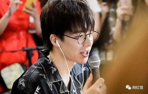 刘宇宁直播爆料八卦新闻,娱乐圈幕后八卦大曝光 第3张 刘宇宁直播爆料八卦新闻,娱乐圈幕后八卦大曝光 第3张